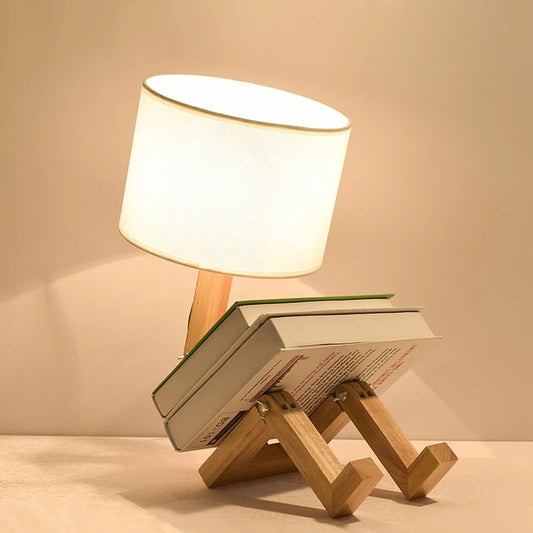 Wooden Robot Table Lamp – Creative Nordic Desk Lamp for Study and Decor