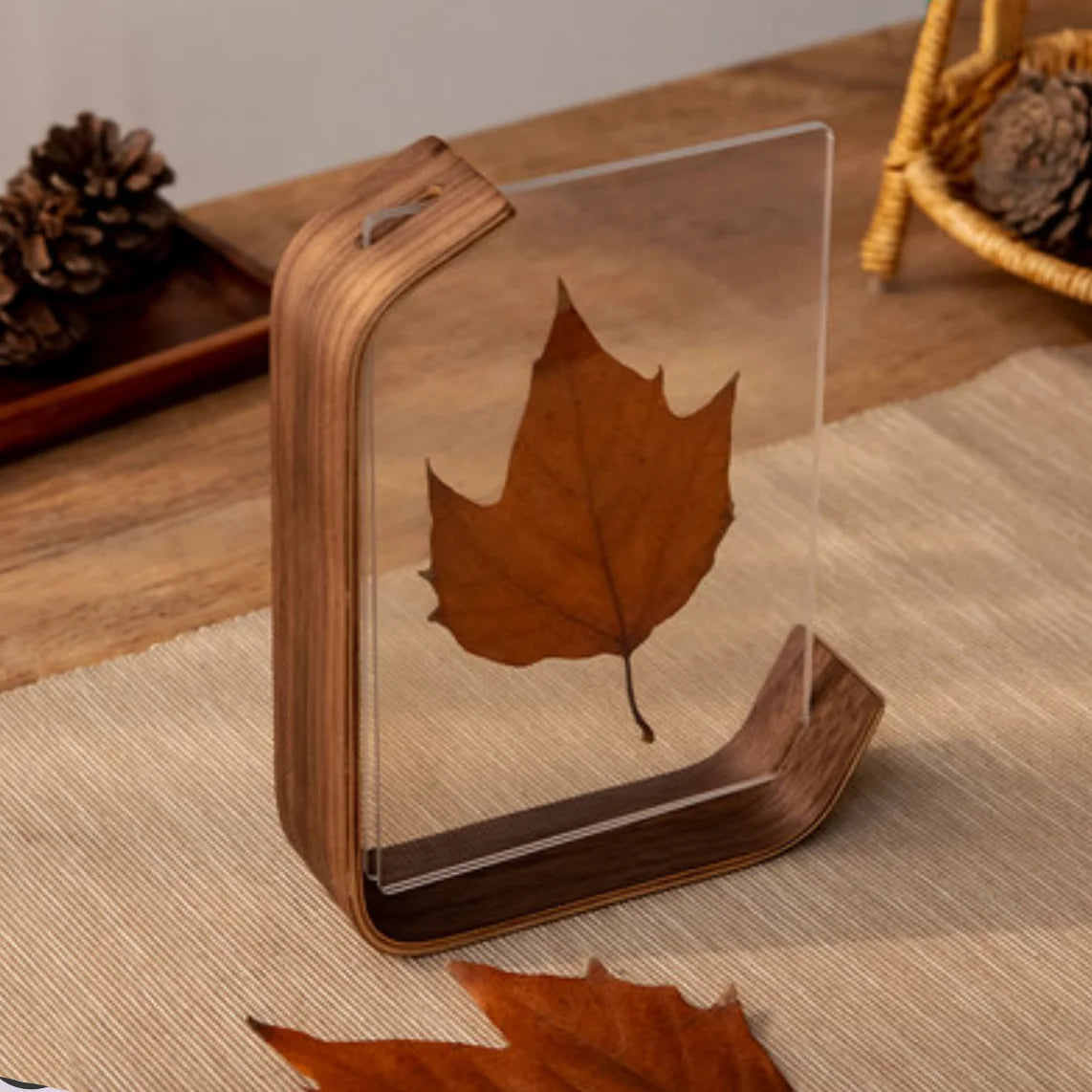 Acrylic Wooden Photo Frame – Modern Herbarium Display for Home or Office